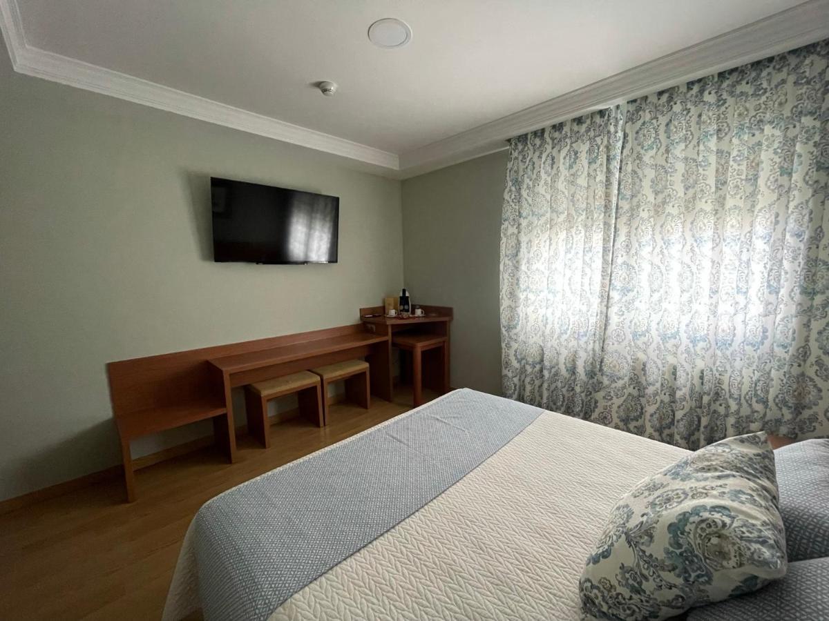 Hotel Cies Calvarrasa de Abajo Zewnętrze zdjęcie